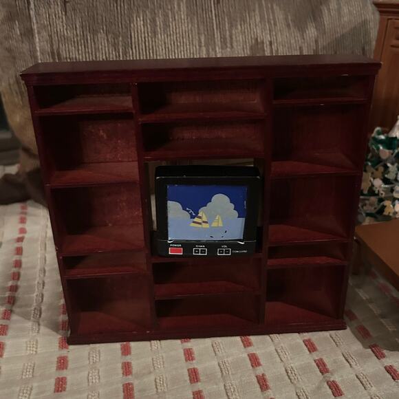 Museum Of American Folk Art Collection Vintage Miniature Furniture TV Set Bundle - Picture 2 of 16